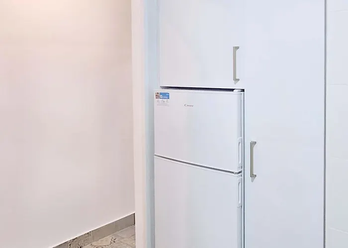 Apartamento Playa De La Caleta, *